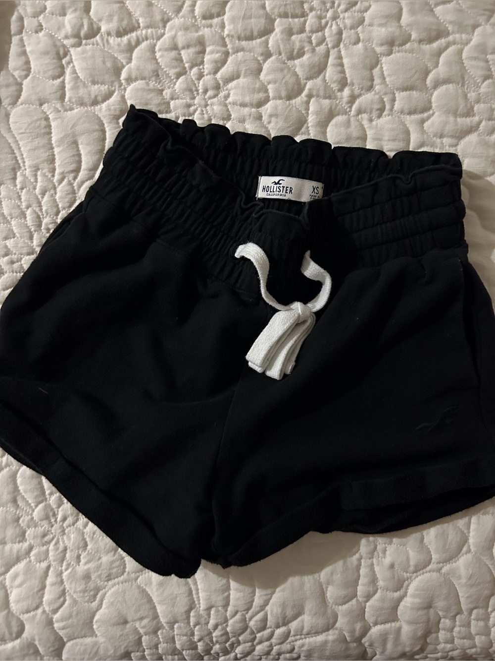 Black Hollister XS